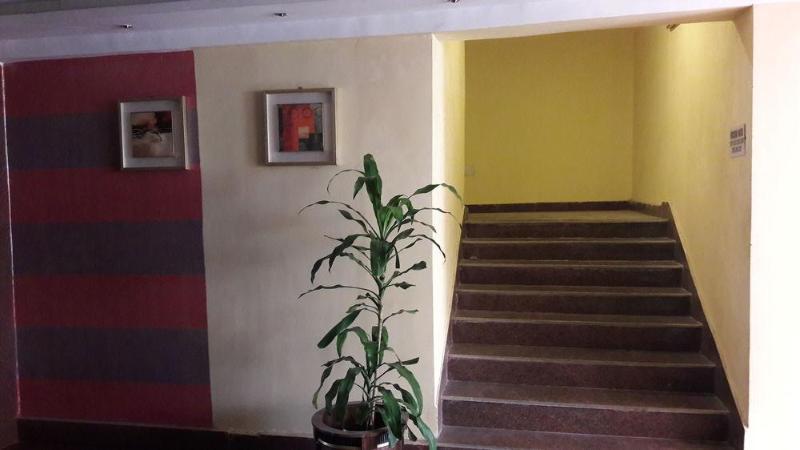 Astoria Hotel Колката Екстериор снимка