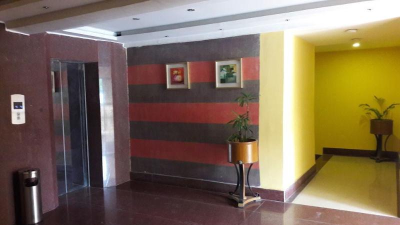 Astoria Hotel Колката Екстериор снимка